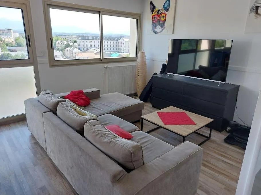 Le Pradeau - T3 Panorama Pyrenees Apartment Tarbes