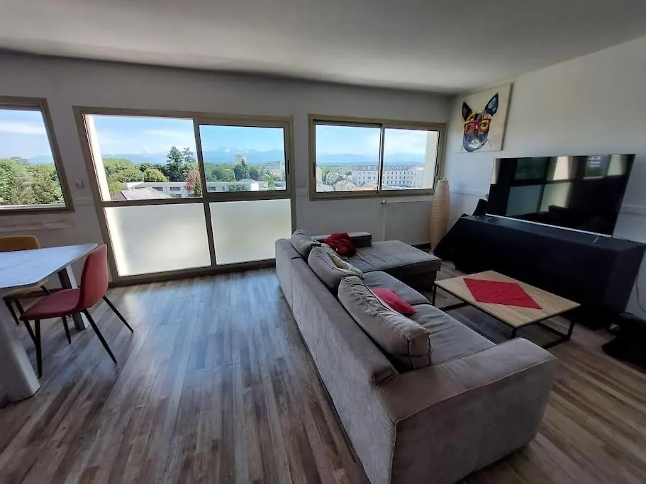 Le Pradeau - T3 Panorama Pyrenees Apartment Tarbes
