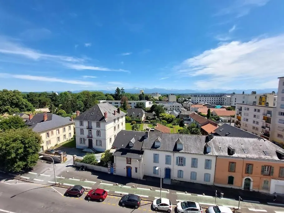 Le Pradeau - T3 Panorama Pyrenees Apartment Tarbes 0*,  France